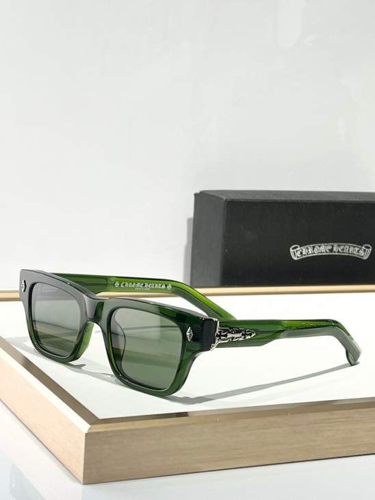 Picture of Chrome Hearts Sunglasses _SKUfw66527569fw